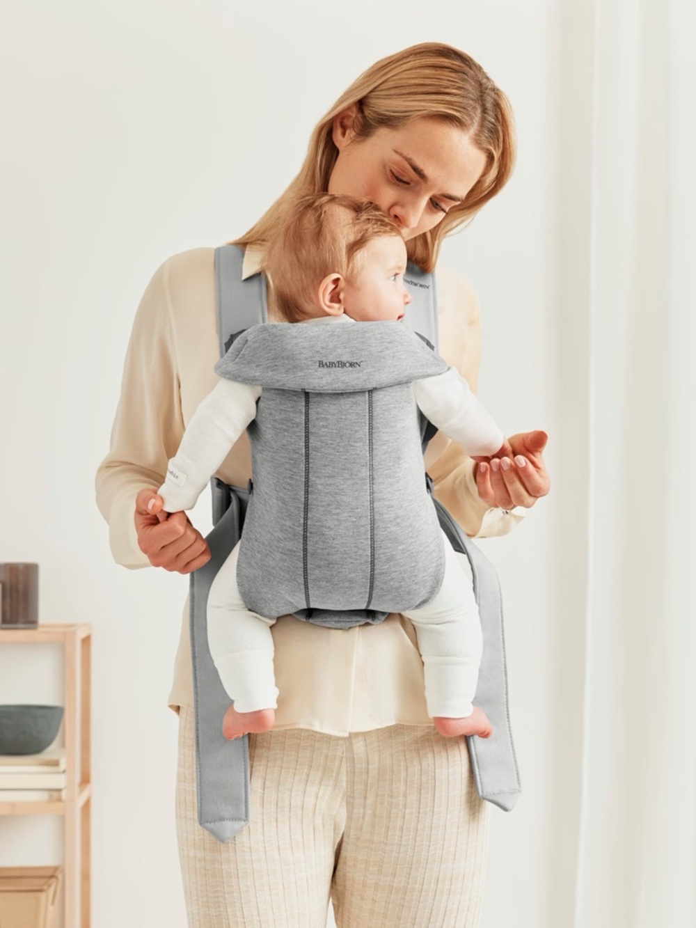 BabyBjörn Baby Mini Carrier In Light Grey